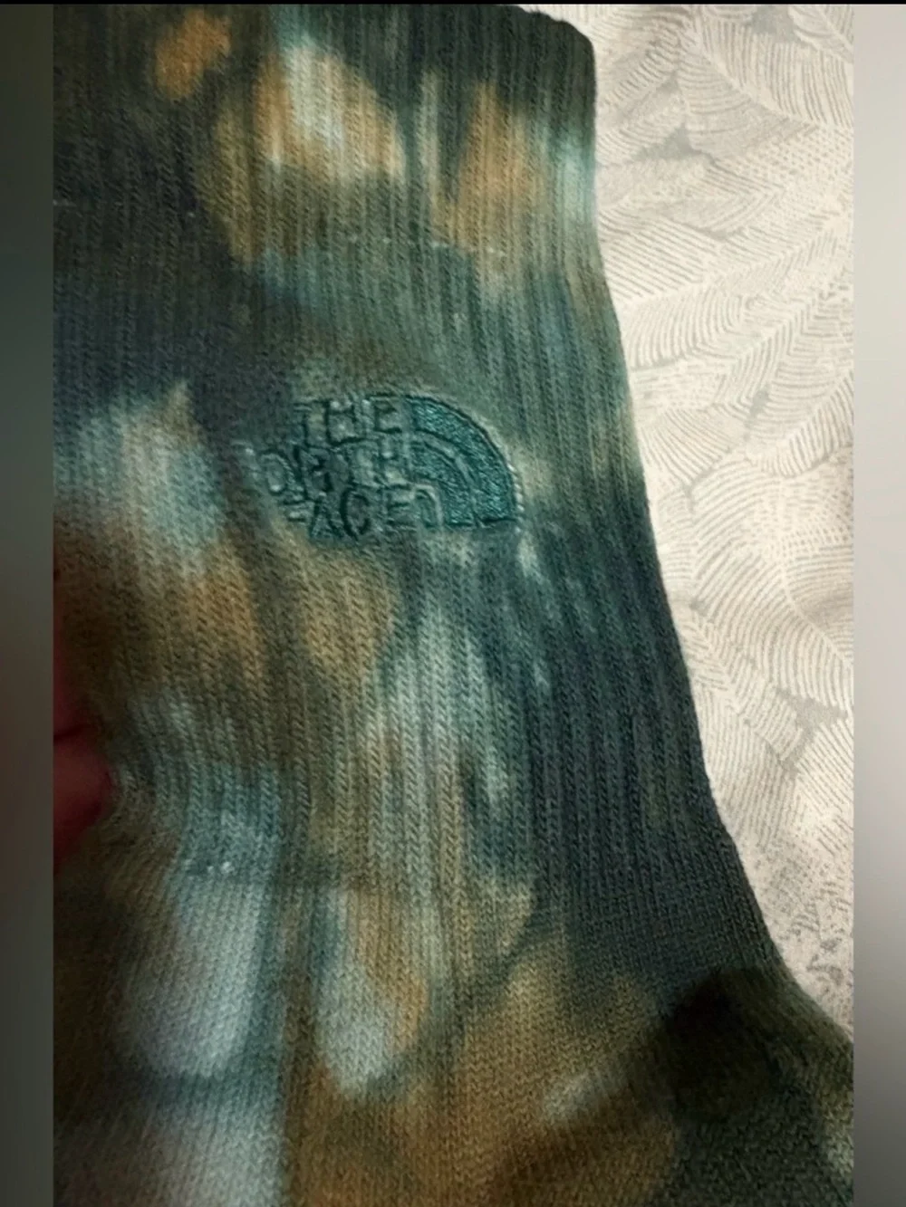 NWOT The North Face Tie-Dye Crew Socks in Teal & Olive Brown